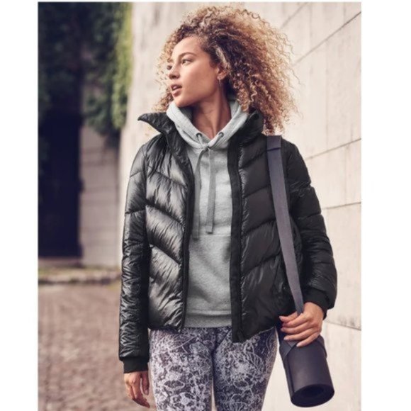Athleta Jackets & Blazers - ATHLETA LOFTY DOWN PUFFER LARGE NWT